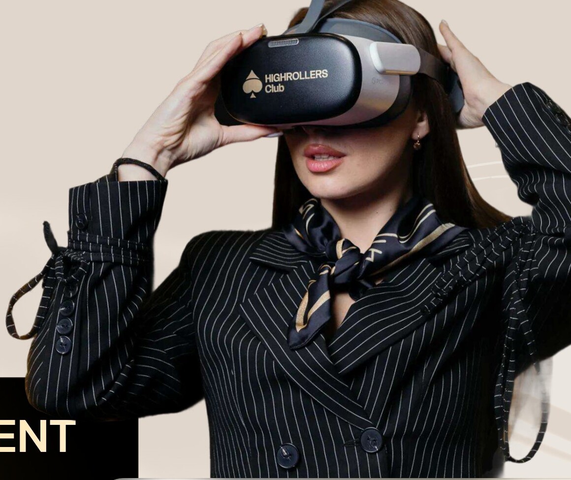 VIP player wearing a Highrollers Club VR headset